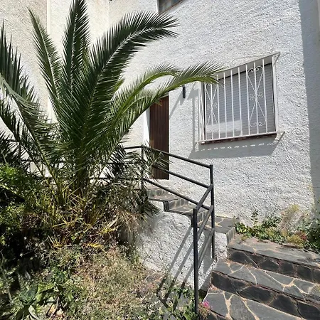 Alpstuga Costa Canyelles Rosas